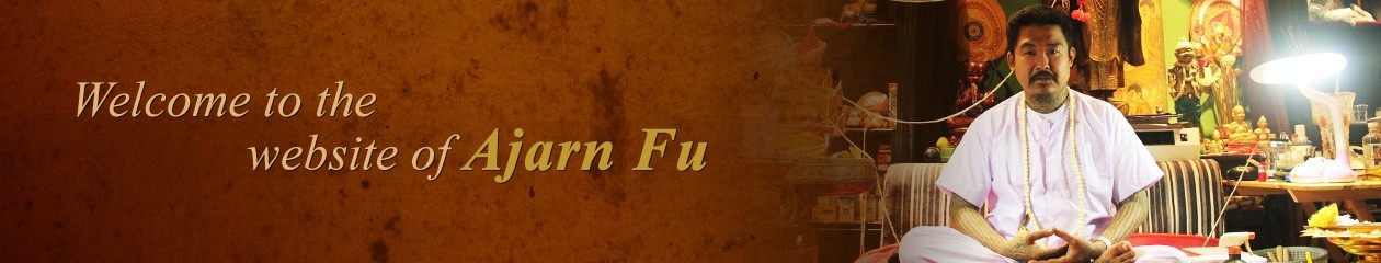 Ajarn Fu Sak yant tattoo ajarn fu Bangkok bamboo back in Thailand original